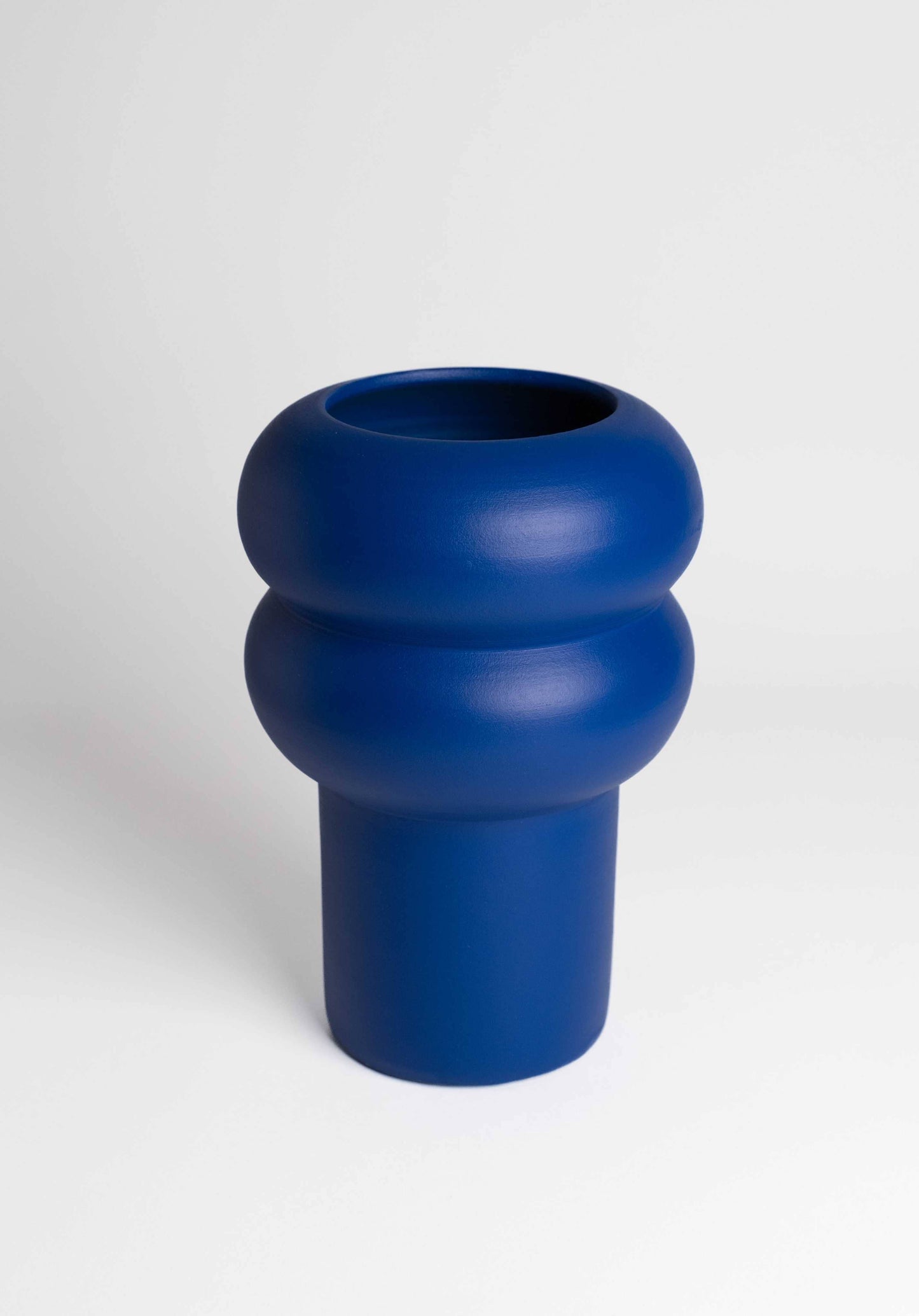 Große Ripple Vase in Kobaltblau – handgefertigt – neu