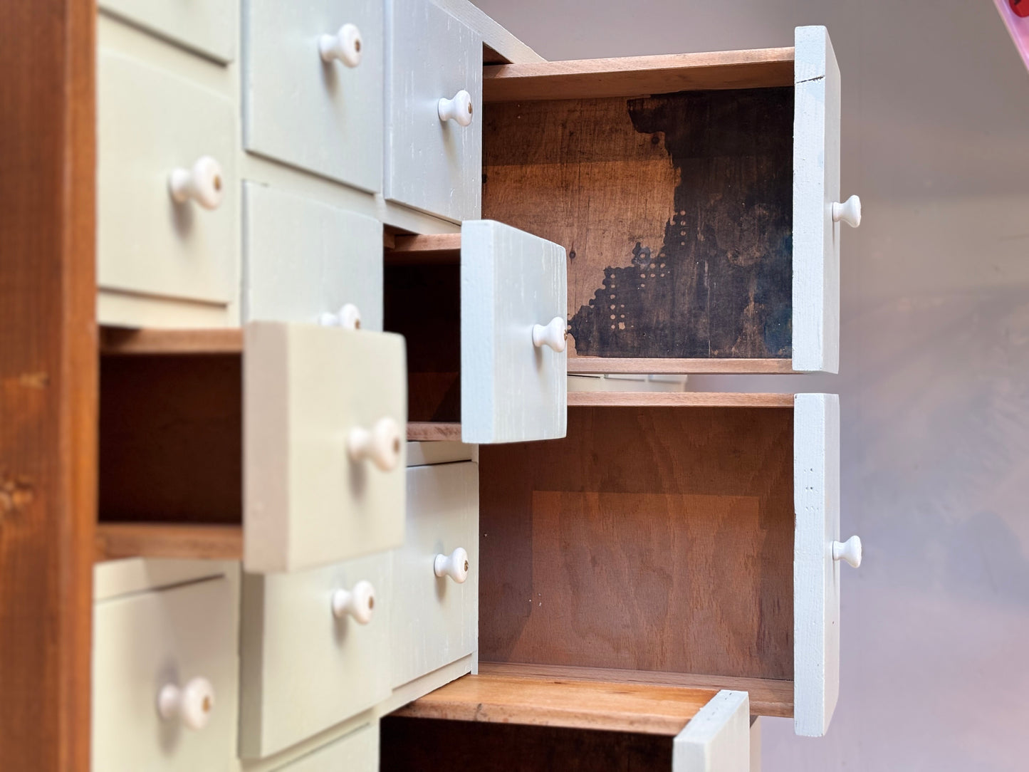 Vintage Apothekerschrank