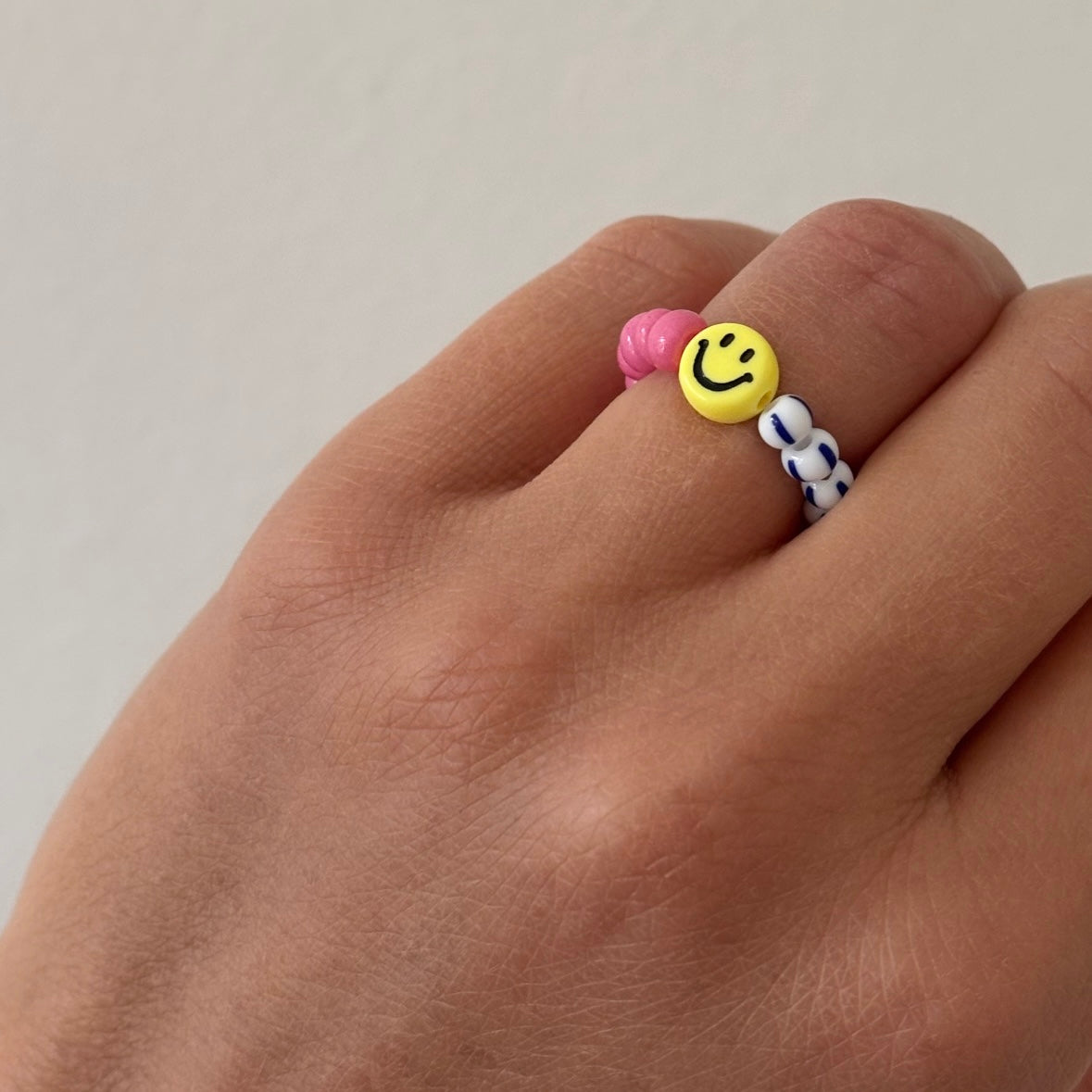 Smiley-Ring - pinky/stripes