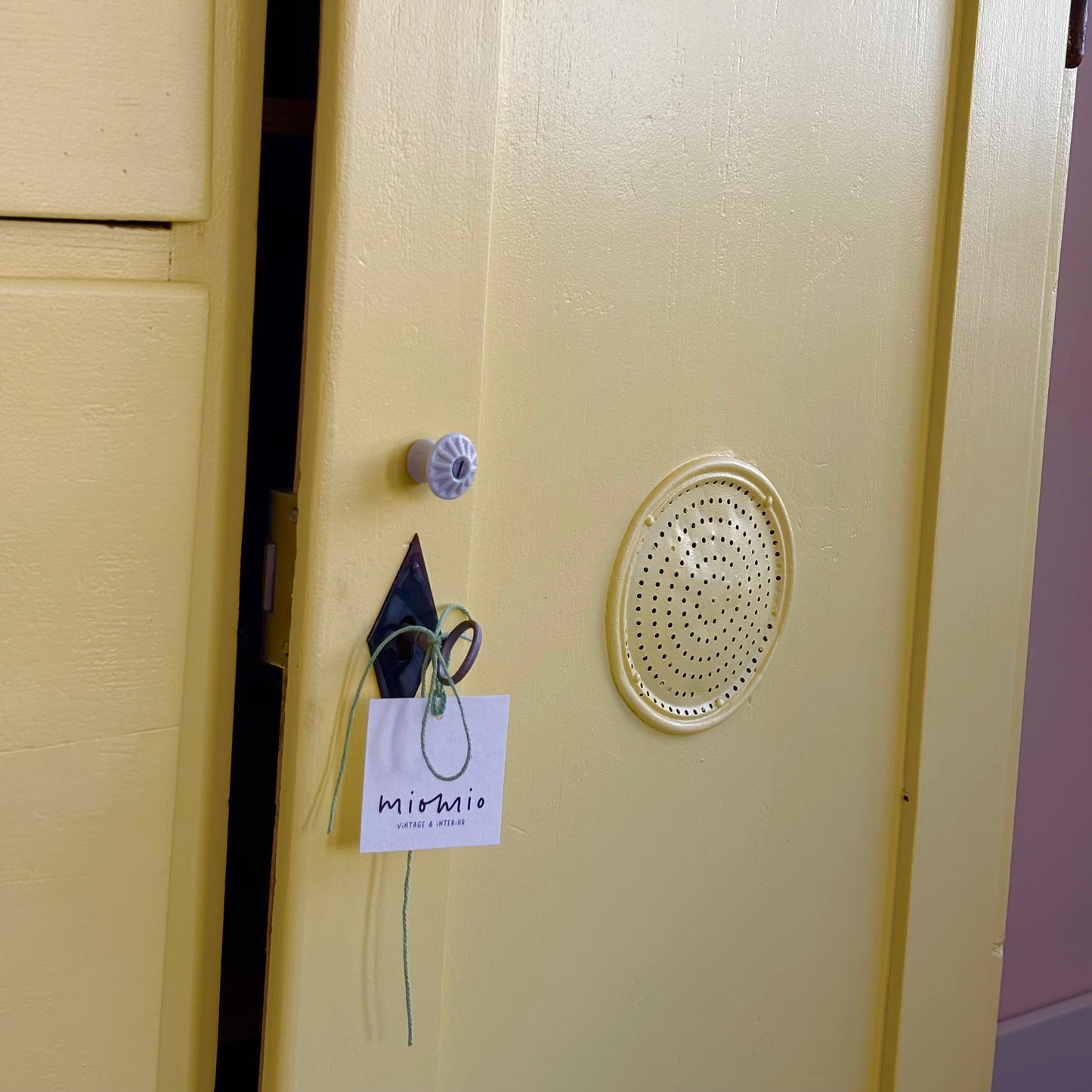 antiker Brotschrank -little miss citrona