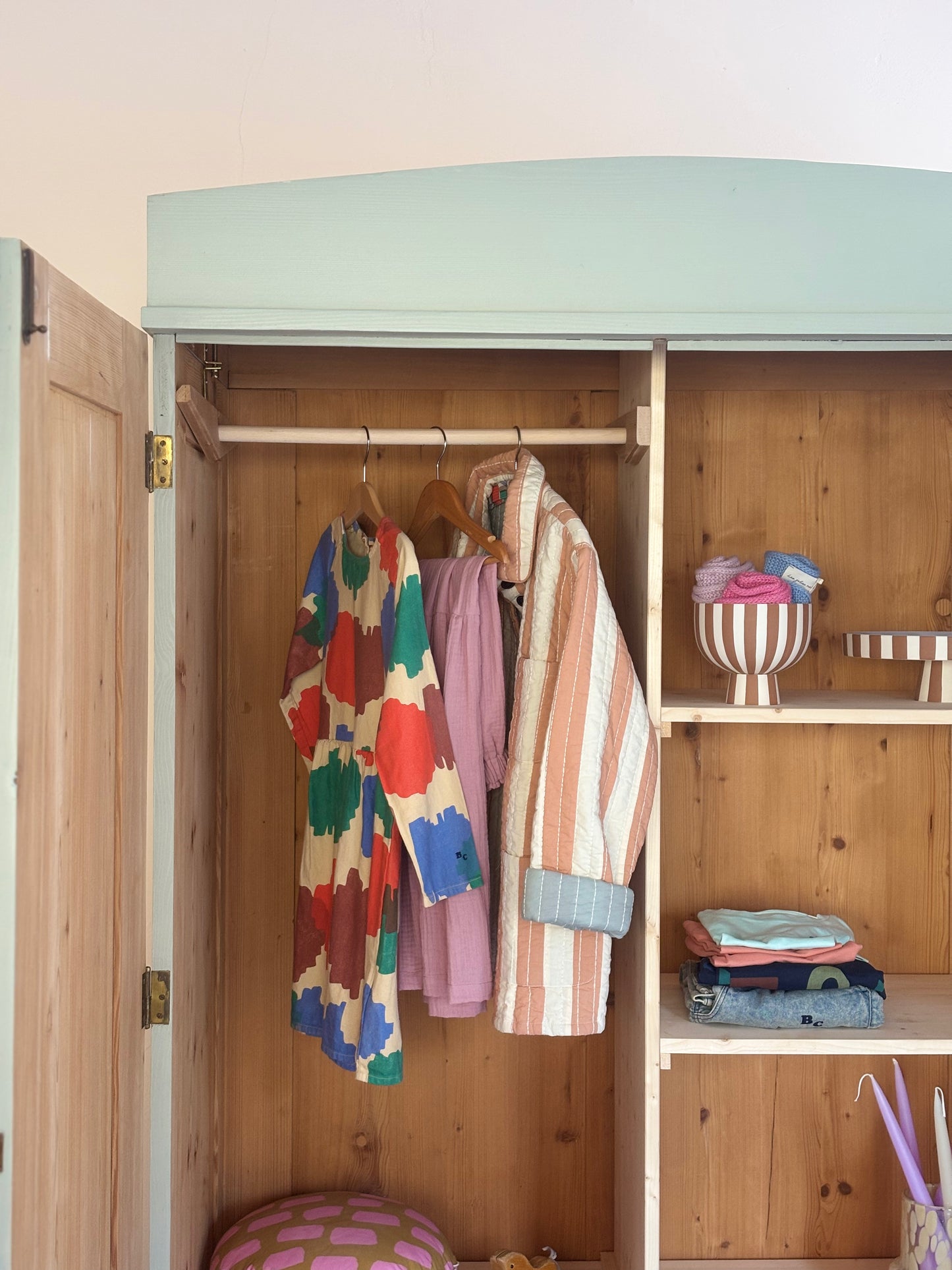 Vintage Steckschrank - graugrün