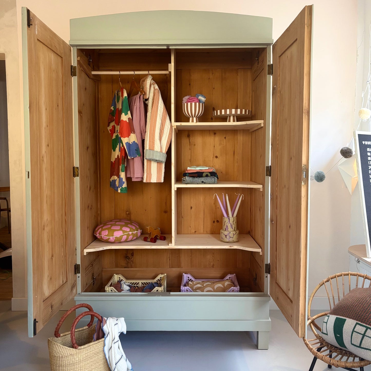Vintage Steckschrank - graugrün