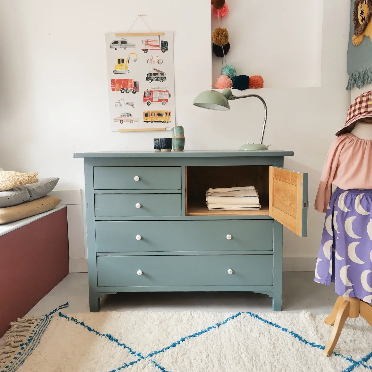 Vintage Kommode in "de nimes"