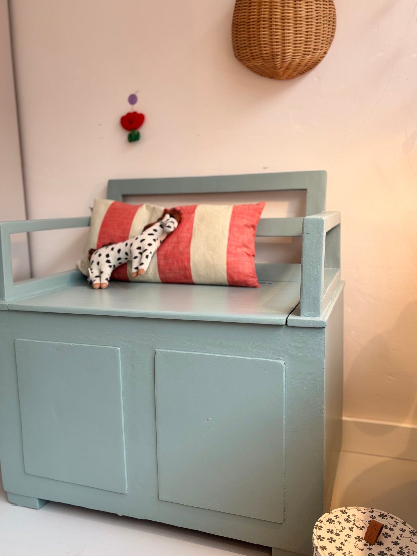 Antike französische Truhenbank