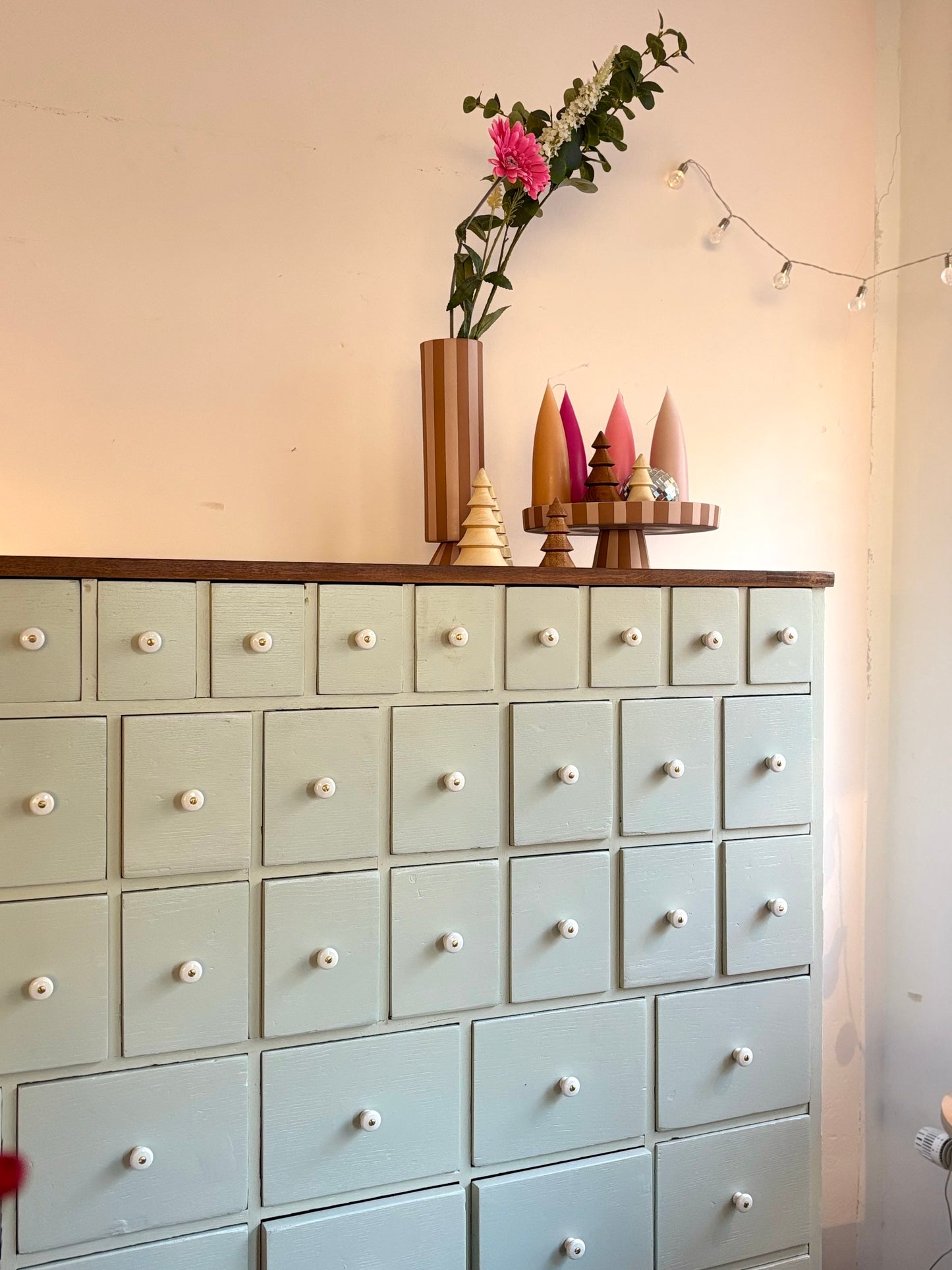 Vintage Apothekerschrank