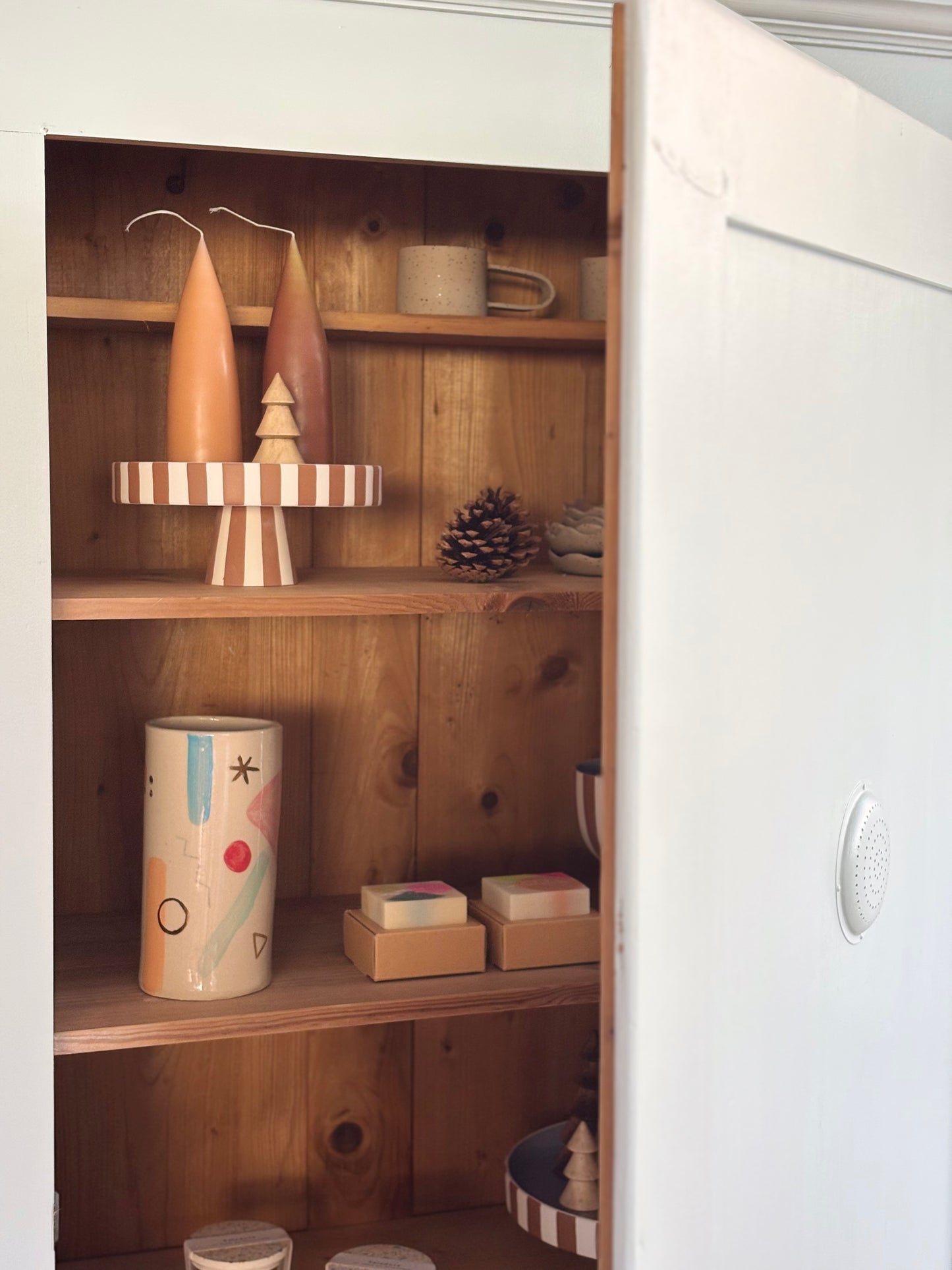 antiker Brotschrank - lightblue