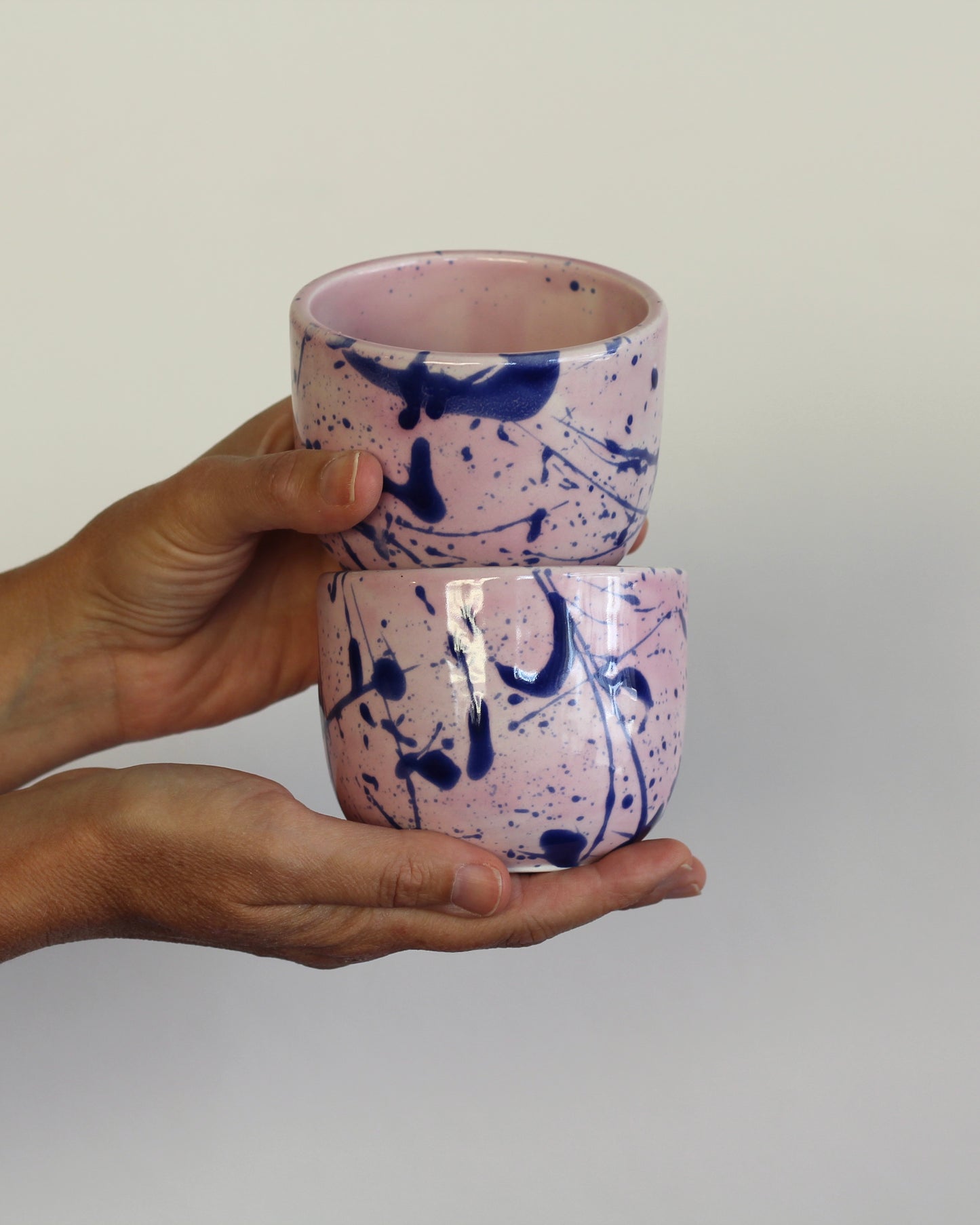 Becher rosa~blau