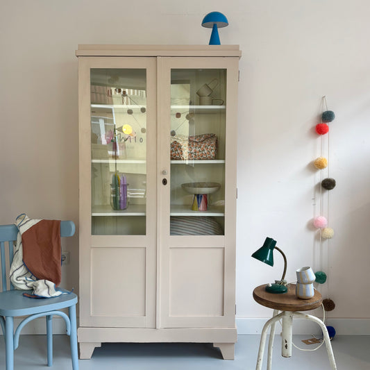 Antike Vitrine - Sweet apricot