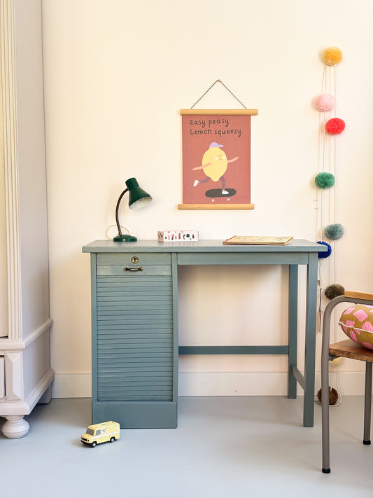 Vintage Schreibtisch für Kinder