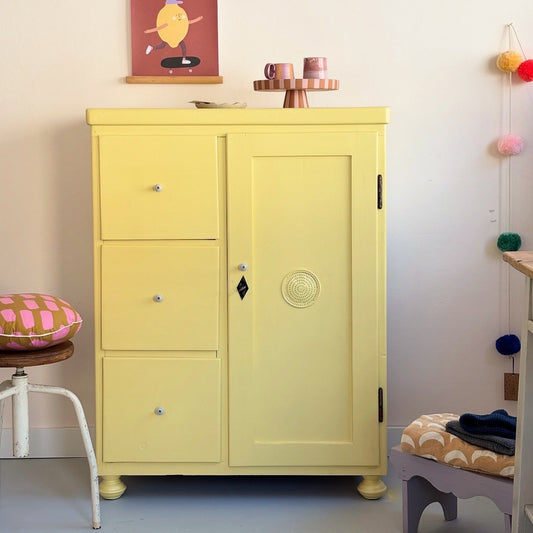 antiker Brotschrank -little miss citrona