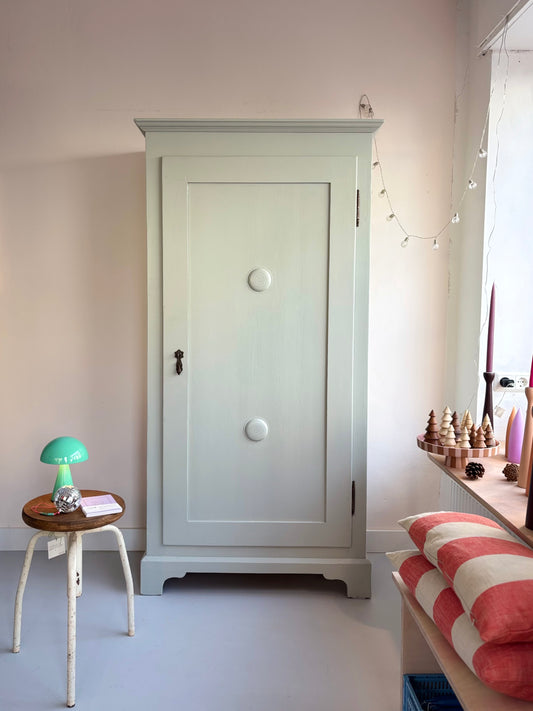 antiker Brotschrank - lightblue