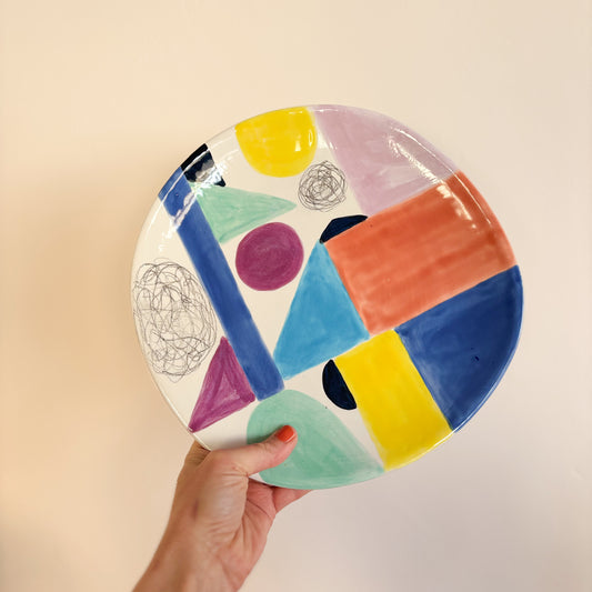 Handglasierter unrunder Teller/ Platte - Shapes
