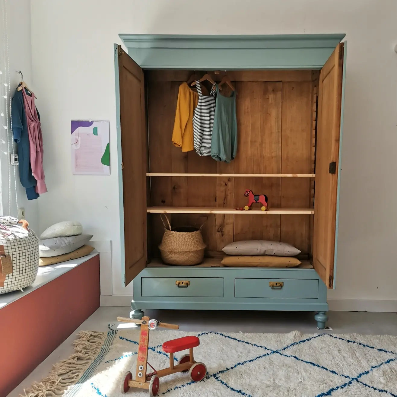 RESERVIERT: Steckschrank - Lieblingsblau